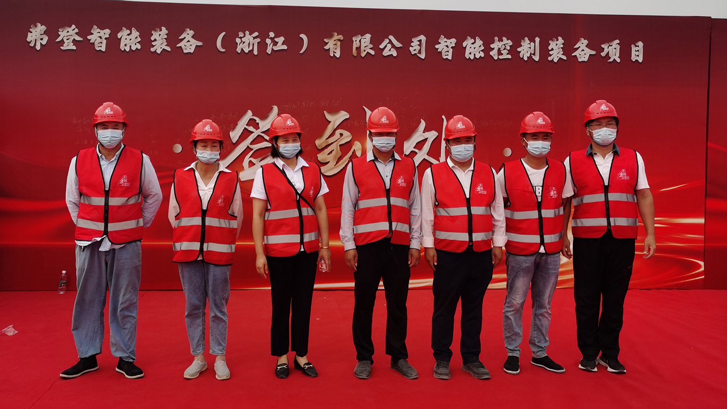 蜜桃国精产品二三三区视频