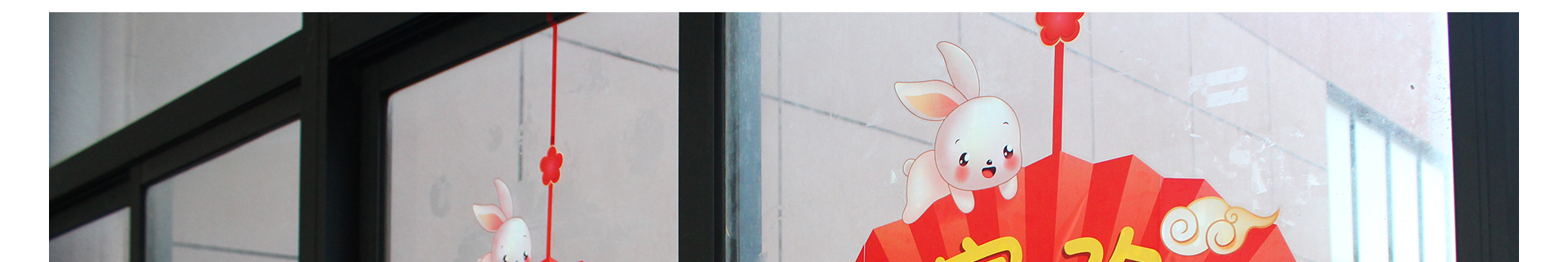 蜜桃国精产品二三三区视频