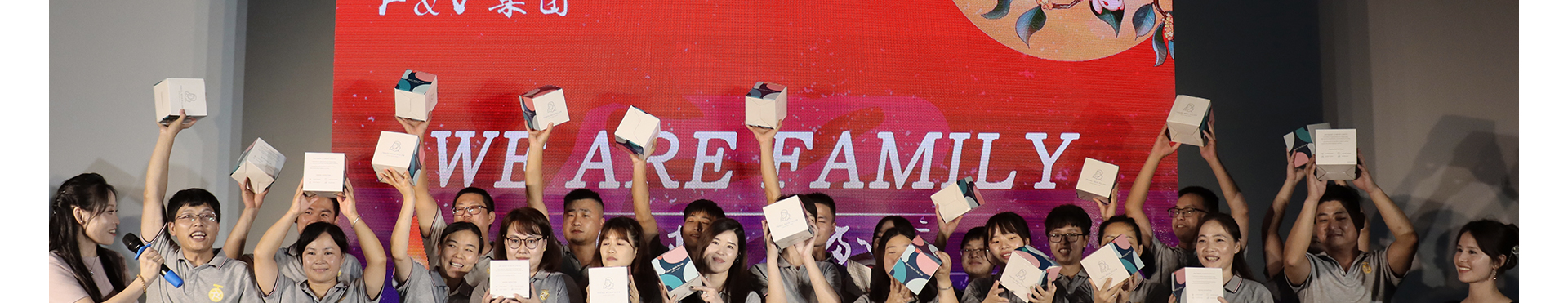 蜜桃国精产品二三三区视频