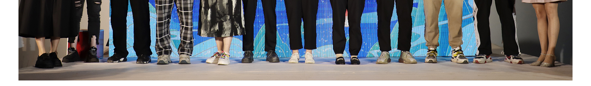 蜜桃国精产品二三三区视频