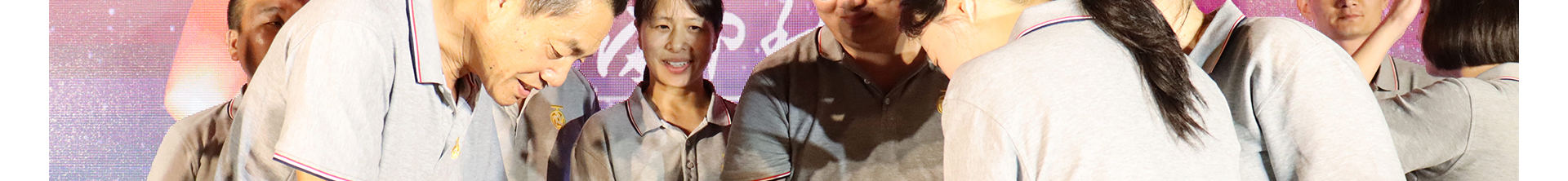 蜜桃国精产品二三三区视频