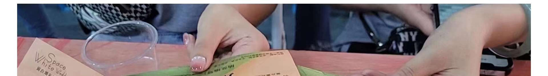 蜜桃国精产品二三三区视频