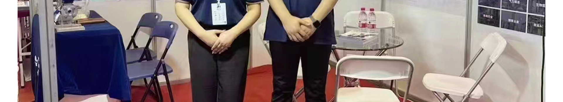 蜜桃国精产品二三三区视频