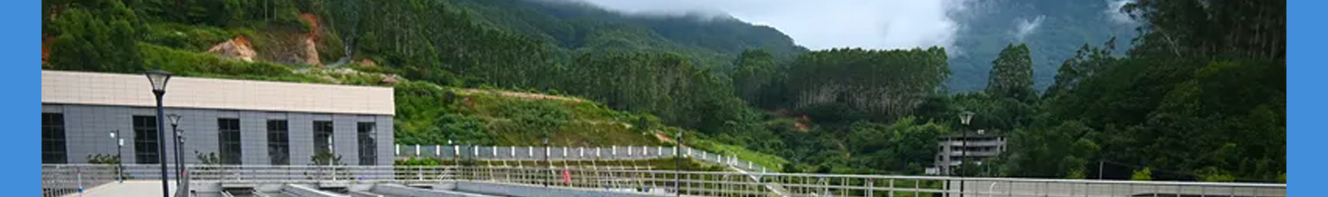 蜜桃国精产品二三三区视频