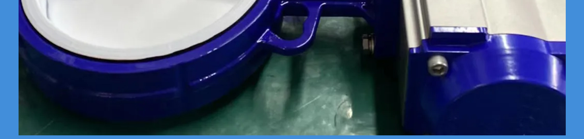 蜜桃国精产品二三三区视频