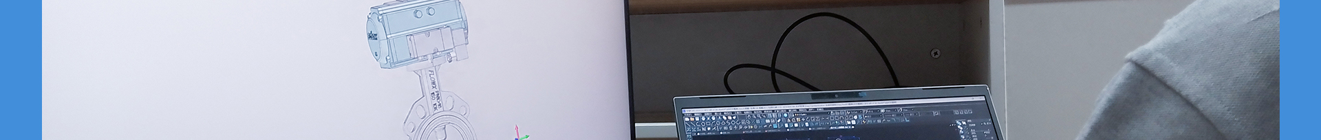 蜜桃国精产品二三三区视频