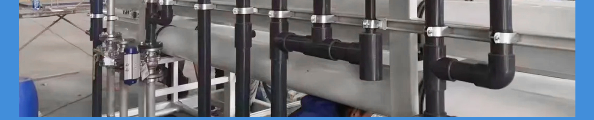 蜜桃国精产品二三三区视频