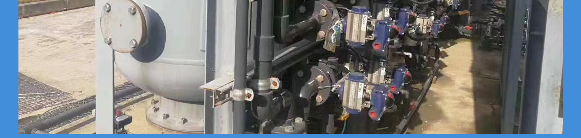 蜜桃国精产品二三三区视频