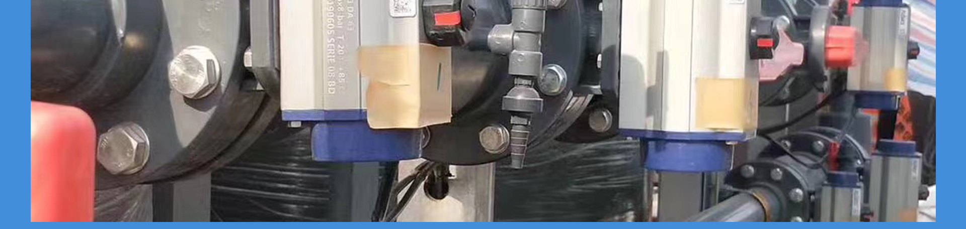 蜜桃国精产品二三三区视频