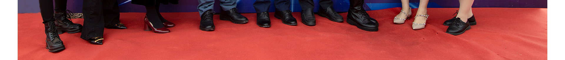 蜜桃国精产品二三三区视频