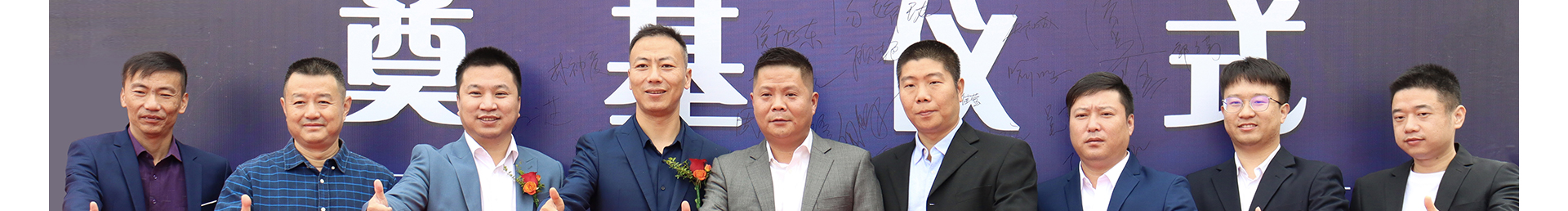 蜜桃国精产品二三三区视频