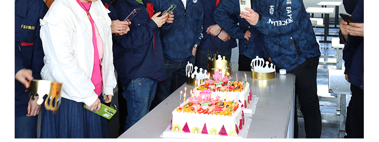 蜜桃国精产品二三三区视频