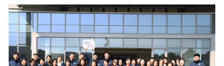 蜜桃国精产品二三三区视频