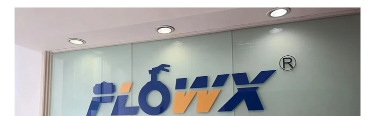 蜜桃国精产品二三三区视频